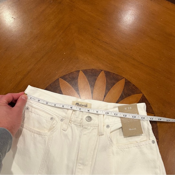 NEW Madewell Baggy Flare Jeans in Tile White: Front Slit Edition Size 28 - Picture 12 of 16
